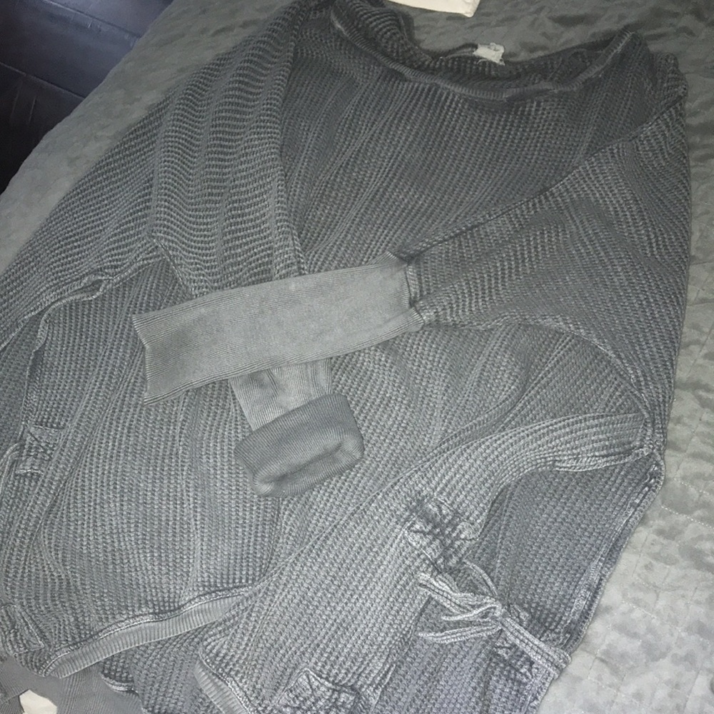 free people oversized sweater/long sleeve shirt